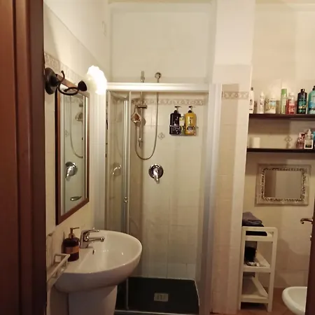 לינה וארוחת בוקר Del Bosco E Del Elimar לקו