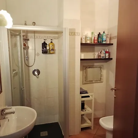 Del Bosco E Del Elimar לינה וארוחת בוקר לקו