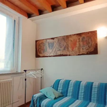 לינה וארוחת בוקר Del Bosco E Del Elimar